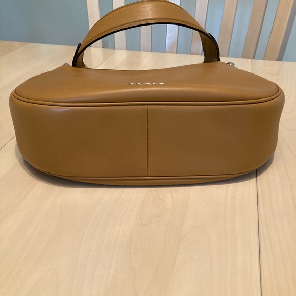 SOLD 🌺 Coach Nomad in Light Saddle - Picture 9 of 9